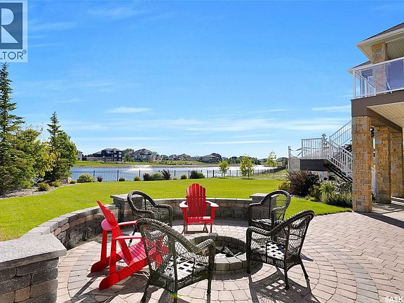 2nd image of 330 Spruce Creek Dr #158