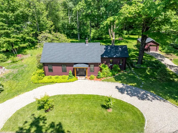 4 Skyline Ridge Road, Bridgewater, CT 06752