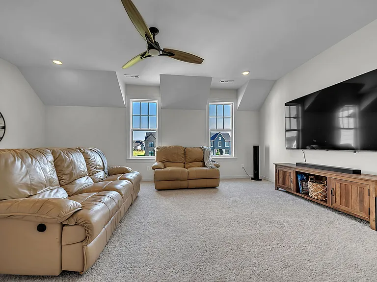 8420 Ashbury Ct — Photo 26