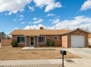 321 Gaslight Ln SW, Albuquerque, NM 87121