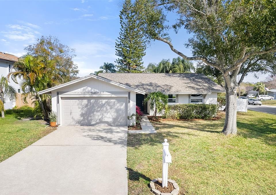 1st image of 2100 Gull Ln