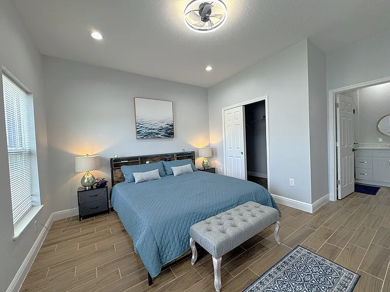 302 Archimedes St — Photo 24