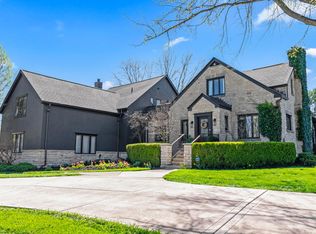 2946 Lewis Center Rd, Lewis Center, OH 43035