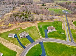 4782 Appaloosa Trl, Clay, NY 13041