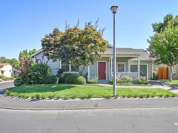 2nd image of 13 Forrester Ln