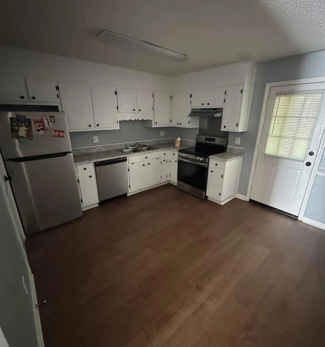 2 bed, 1.5 bath, 1221 sqft, $895 — Photo 4