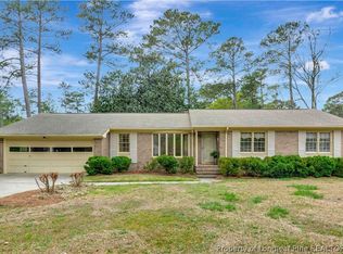 5219 McLeod Rd, Lumberton, NC 28358