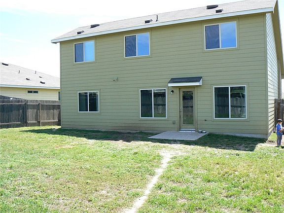 3rd image of 220 Westminster Dr