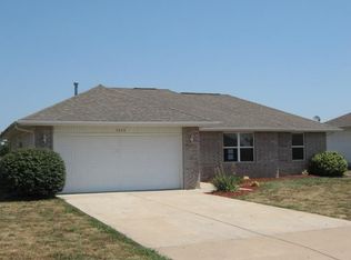 3829 W Ridgeway St, Springfield, MO 65807