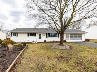 488 Wildbriar Rd, Rochester, NY 14623