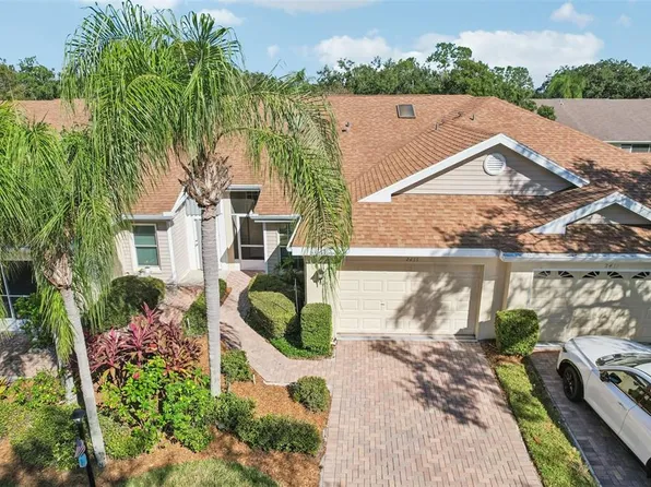 2433 New Haven Cir, Sun City Center, FL 33573