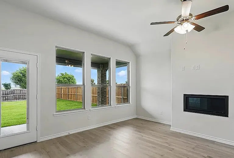 4195 Waldron Trl — Photo 13