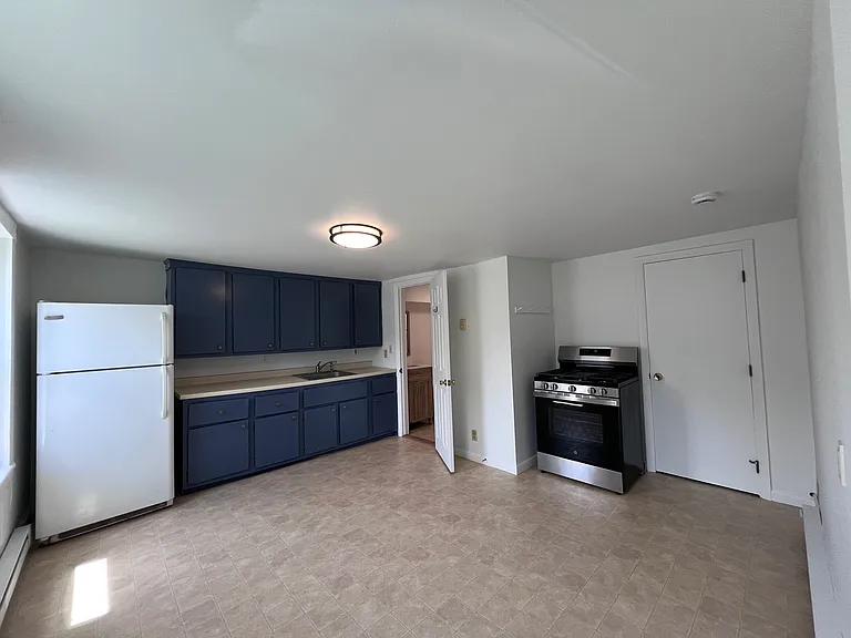 41 High St #1 — Photo 2