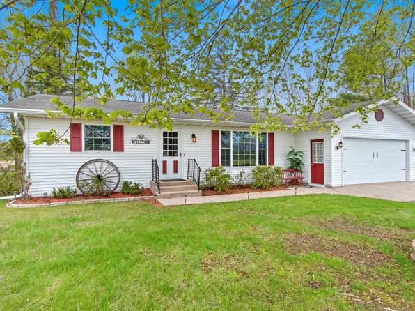 2773 Sandalwood Rd, Abrams, WI 54101