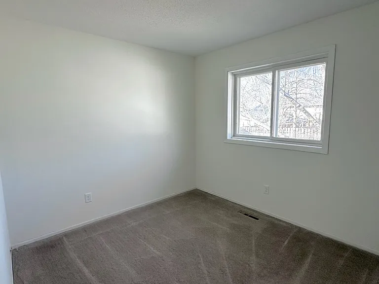 873 104th Ave NW — Photo 9