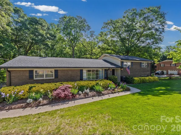 1914 N New Hope Rd, Gastonia, NC 28054