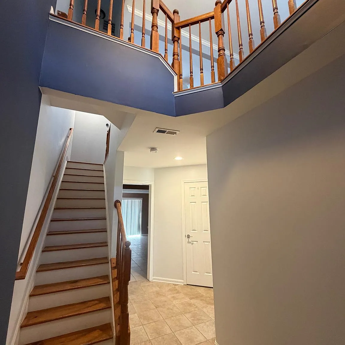 2 bed, 2304 sqft, $2,500 — Photo 4