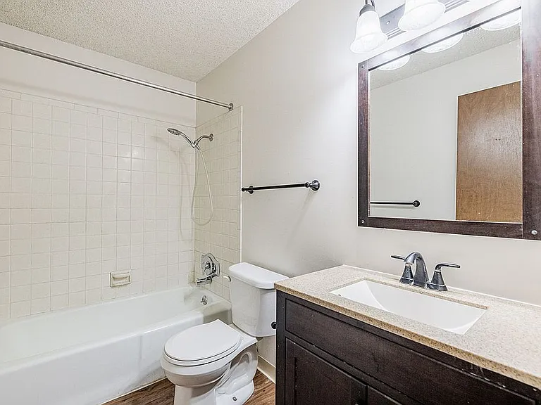 1519 A St #7 — Photo 11