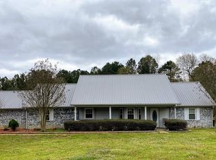 663 County Road 1109, Maud, TX 75567