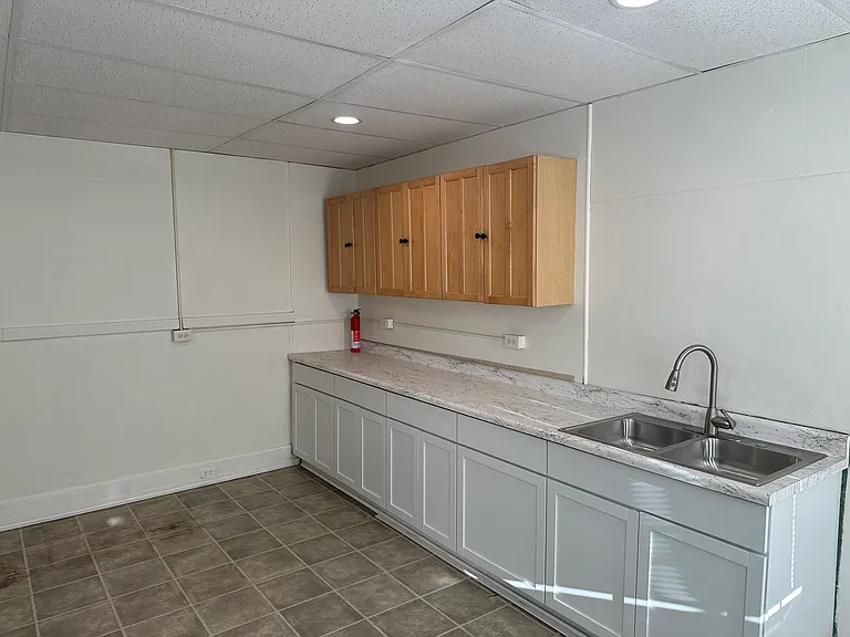 3036 W Maryland St #A — Photo 21