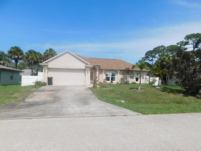 159 Bayamo Ave NE, Palm Bay, FL, 32907