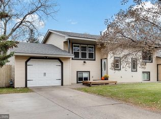 8260 Queen Ave N, Brooklyn Park, MN 55444