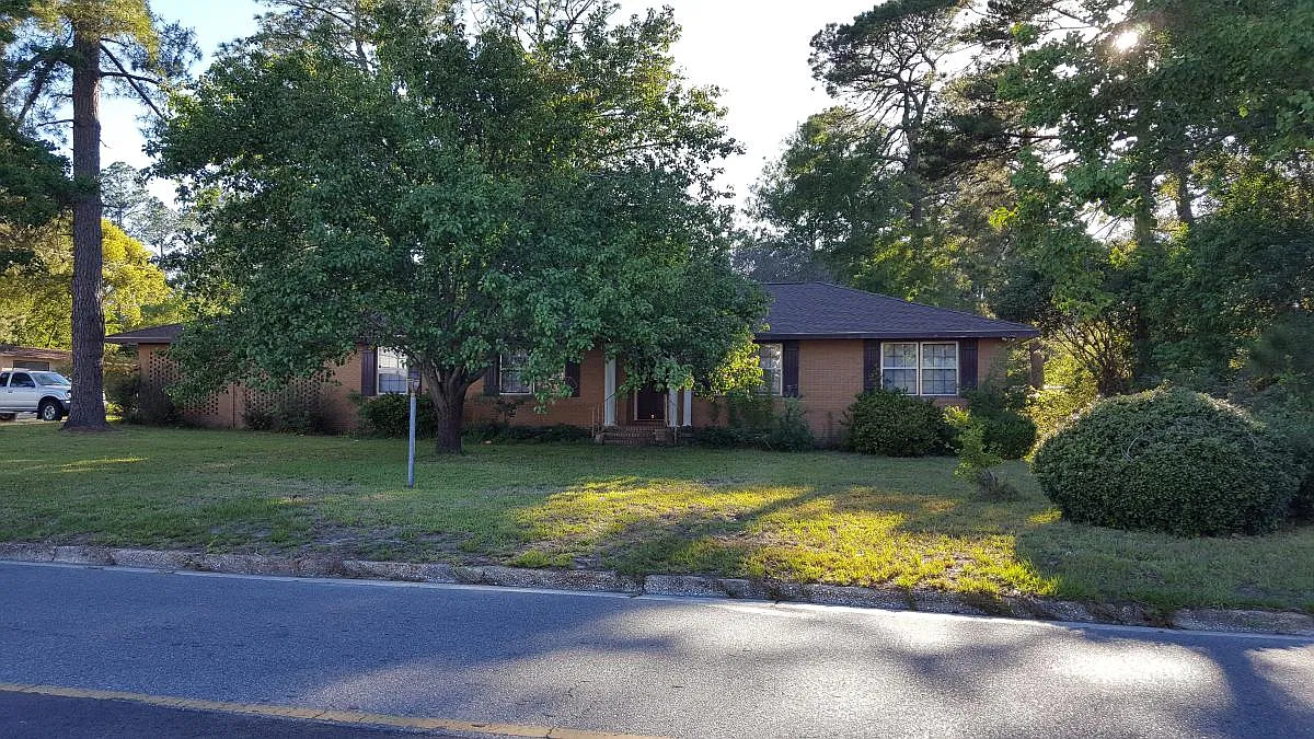 901 Darling Avenue — Photo 1