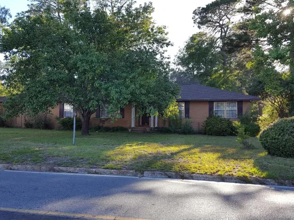 901 Darling Ave, Waycross, GA 31501
