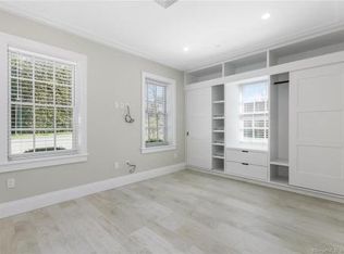 1990 Bronson Rd #2, Fairfield, CT 06824