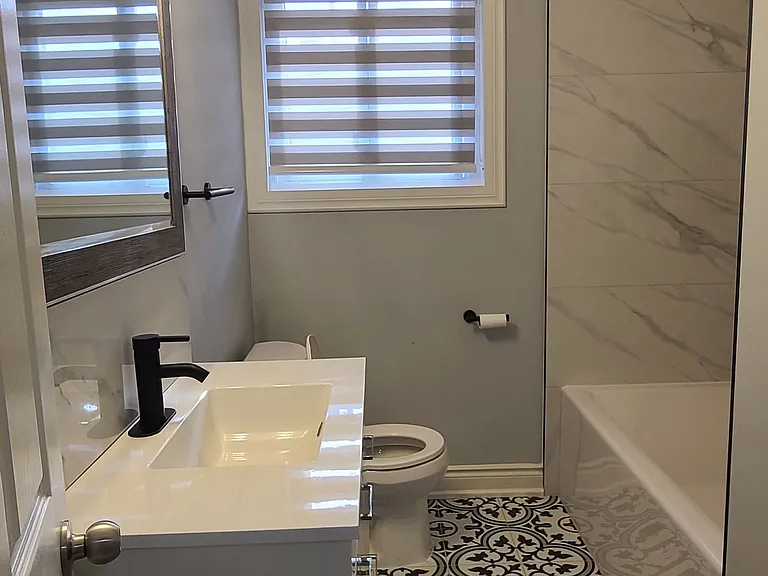 6950 Richmond Cres #MAIN FLOOR — Photo 17