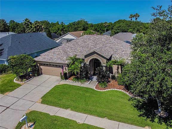 2nd image of 18508 Country Crest Pl