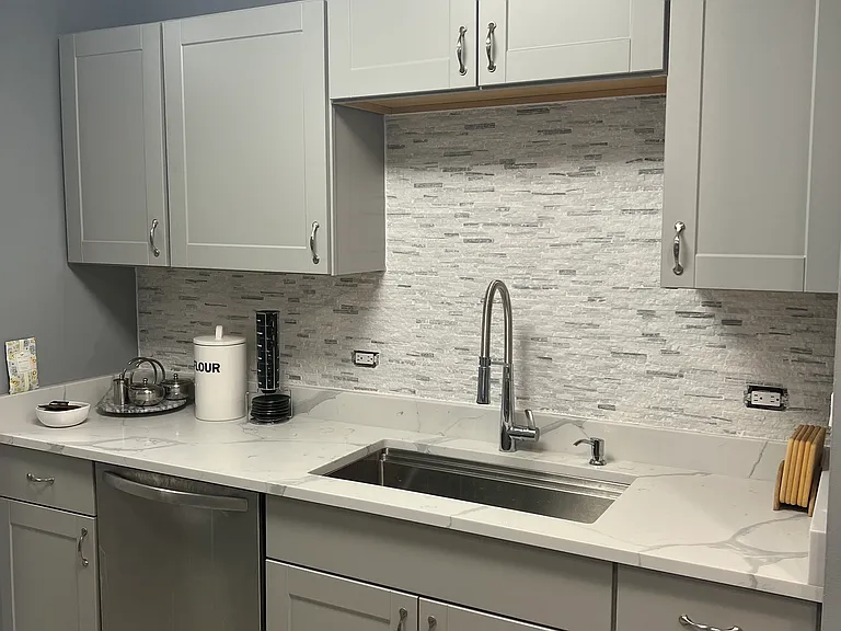 6171 N Sheridan Rd #304 — Photo 3