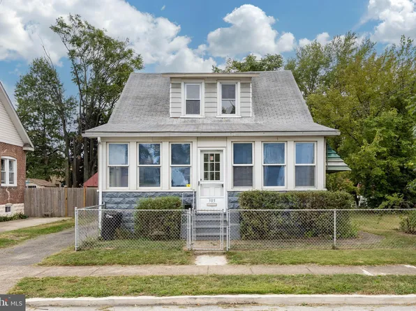 305 Seneca St, Lester, PA 19029
