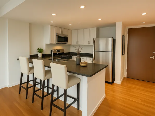 295 Harvard Lee St #900, Cambridge, MA 02139