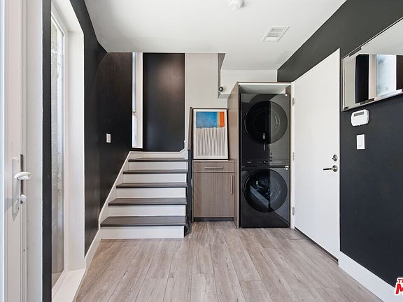 3rd image of 5504 W Olympic Blvd
