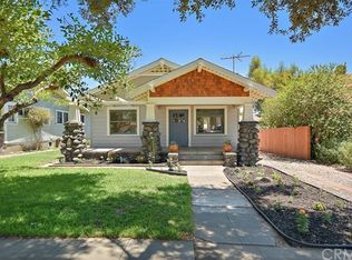 266 N 8th Ave, Upland, CA 91786