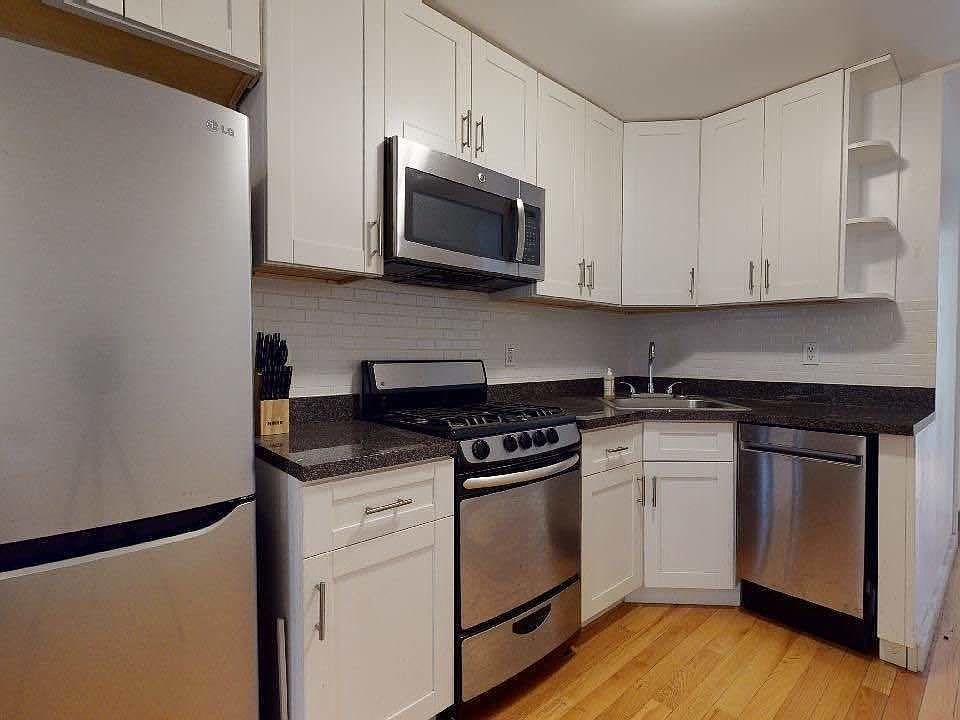 1st image of 123 E 7th St #4WW