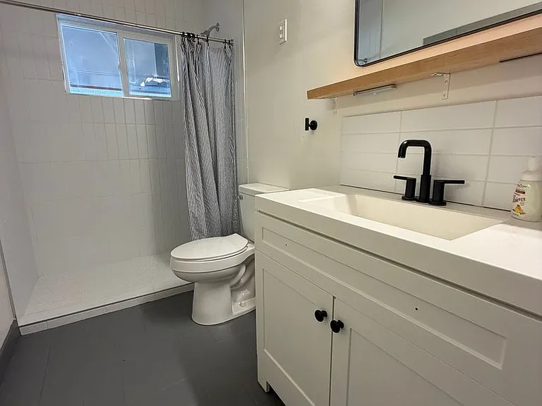 3411 E Pima St — Photo 15
