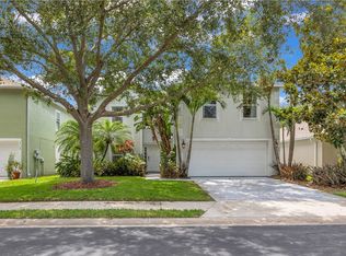 2566 12th Sq SW, Vero Beach, FL 32968