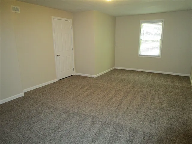 623 Redwood Ln — Photo 19