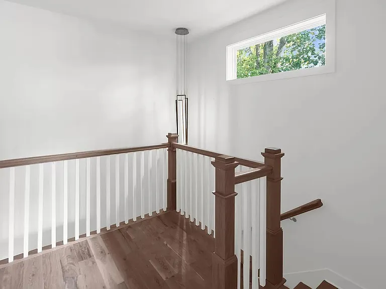 2321A Carter Ave — Photo 28
