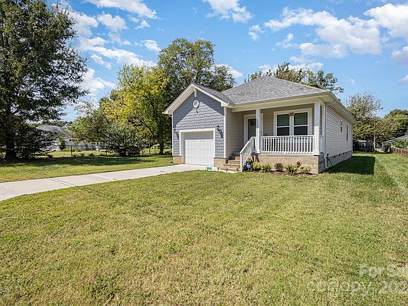 2nd image of 2705 Birchfield Ln