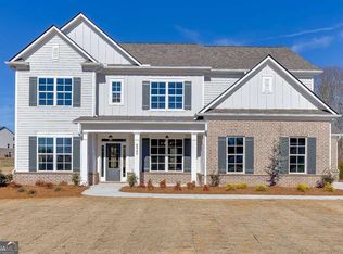 8955 Claude Martin Dr, Gainesville, GA 30506