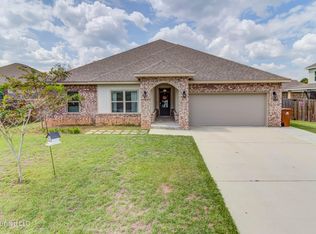 10746 Chapelwood Dr, Gulfport, MS 39503