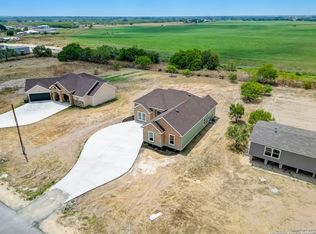 117 Flor Del Sol Rd, San Antonio, TX 78264