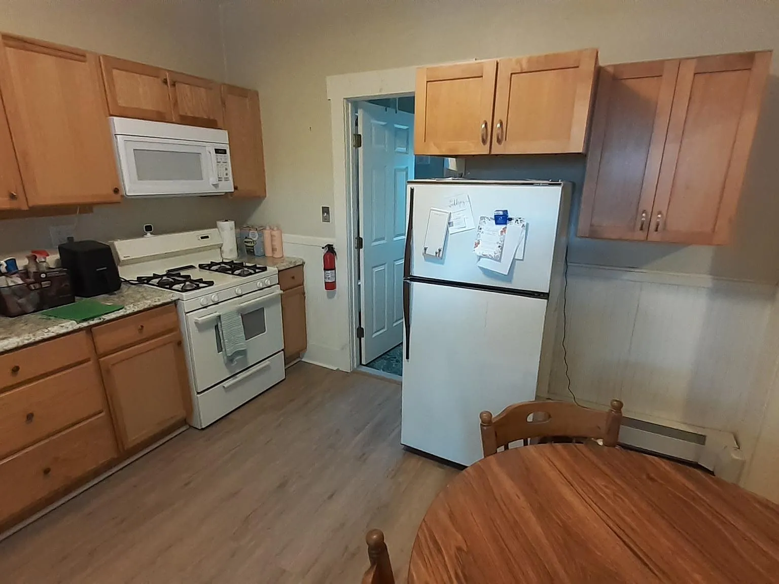 1 bed, 450 sqft, $1,365 — Photo 2