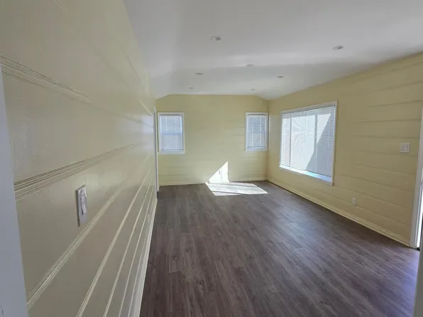 14024 Kornblum Ave #1/2, Hawthorne, CA 90250