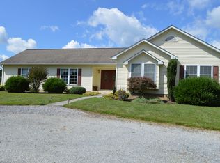 271 Camp Mitchell Rd, New Castle, VA 24127