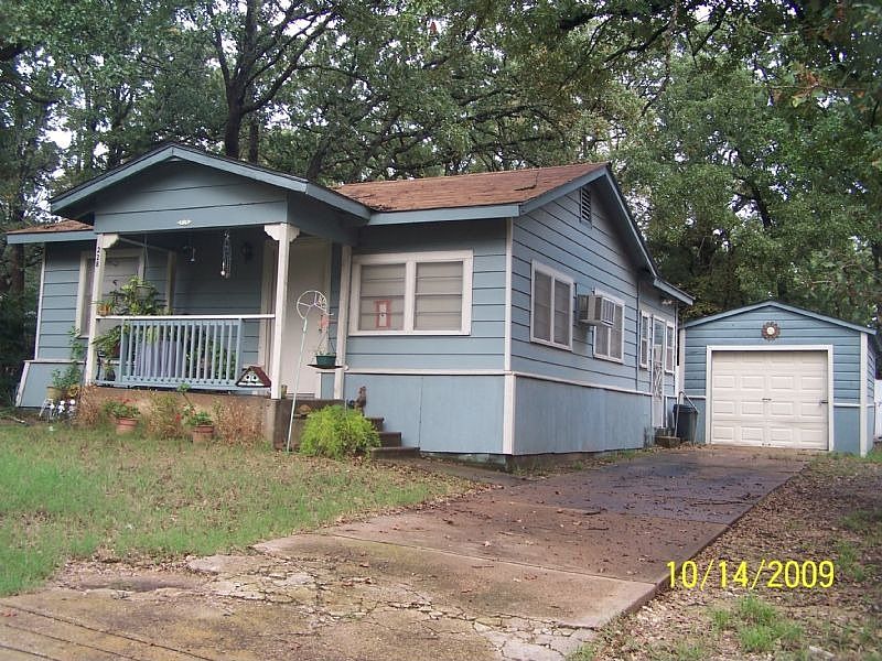 1st image of 228 West Ln