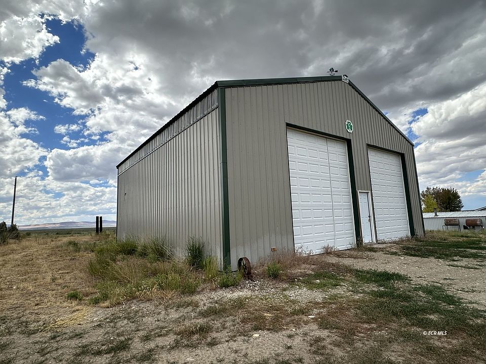 1st image of 4 Lower Starr Valley Rd